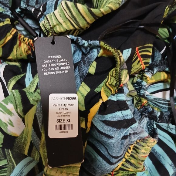 Fashion Nova Palm Maxi Dress Women's Size XL Multi Halter Cutout Tropical Print - Picture 5 of 7